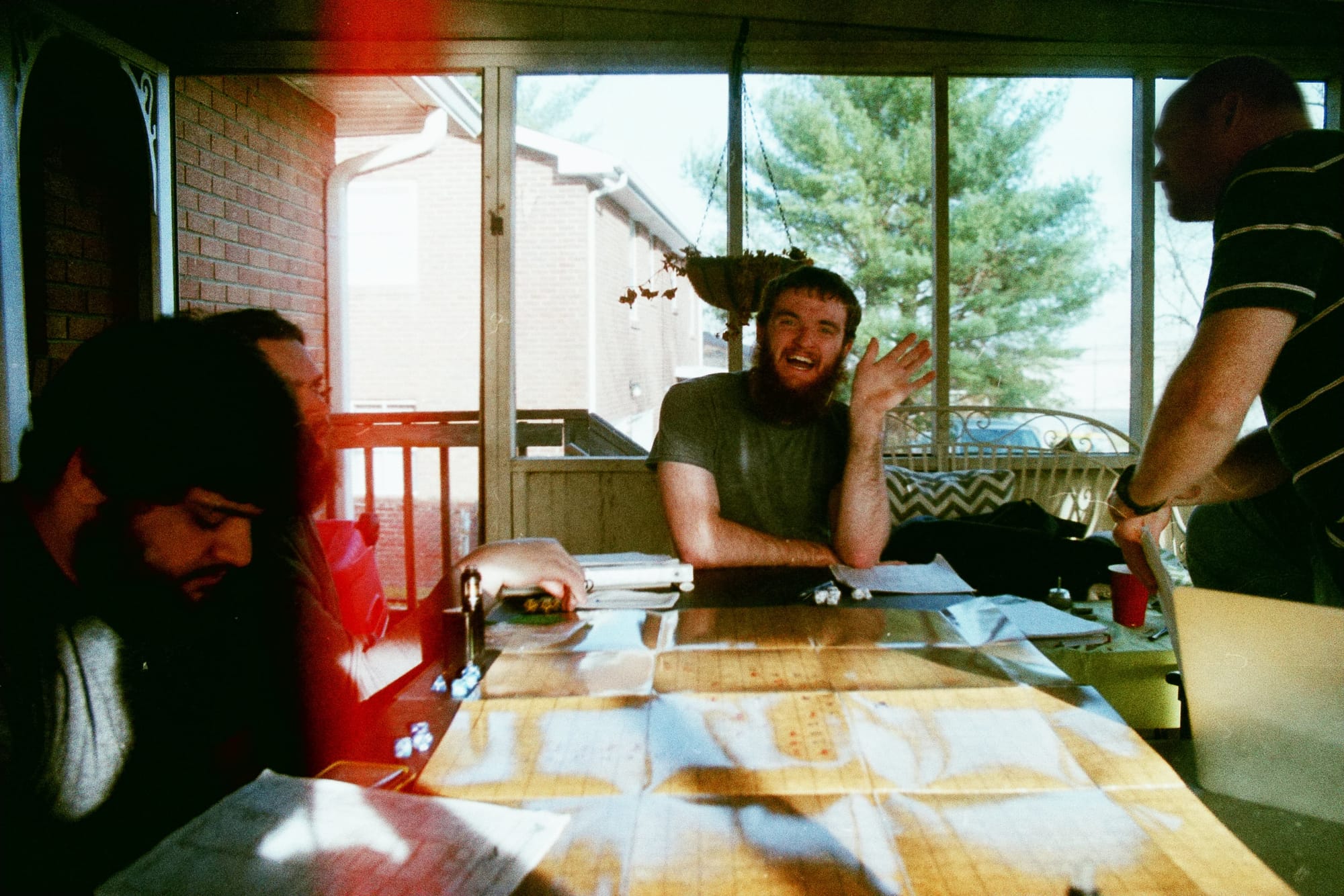 Leica R3 + Summicron-R 90mm + Superia 400