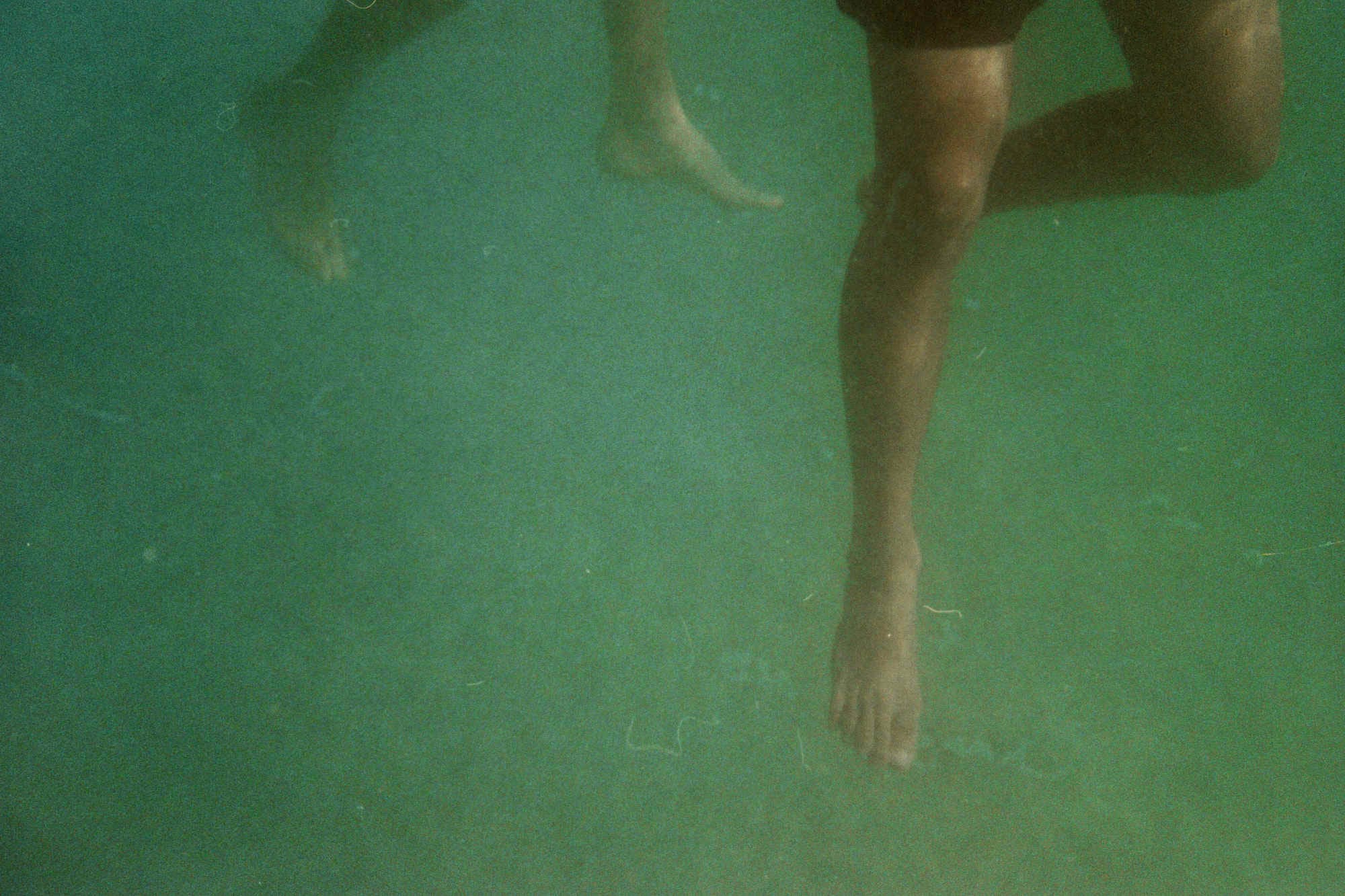 Nikonos V + W Nikkor 35mm + Superia 800