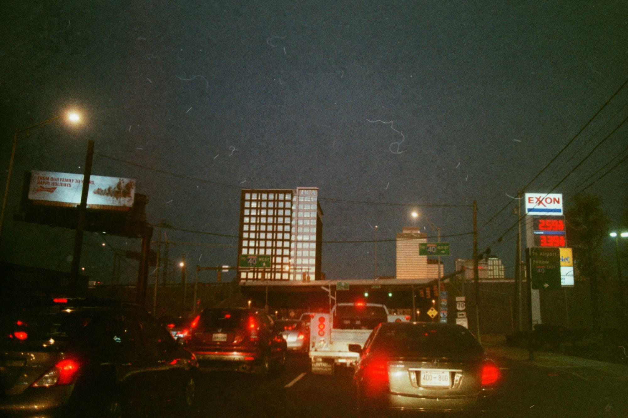 Leica R3 + Elmarit-R 28mm + Fujicolor C200